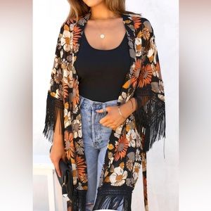 SONNY DAWN FLORAL FRINGE KIMONO
